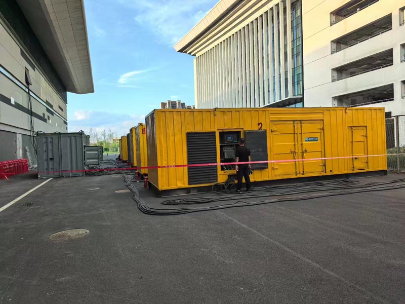 榆林柴油发电机冬季保养注意事项?