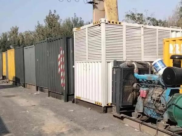 榆林200KW柴油发电机机组每小时油耗是多少?